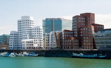 Düsseldorf-Verbindungen: Die besten Tagesausflüge mit dem Zug